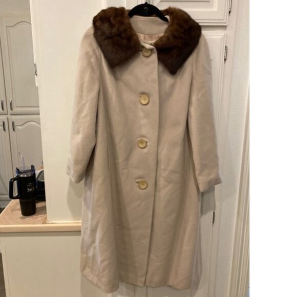 Vintage 100% Cashmere Coat Size Medium Mink Fur Collar MCM 60s 50s 3/4 Sleeves - Picture 4 of 13